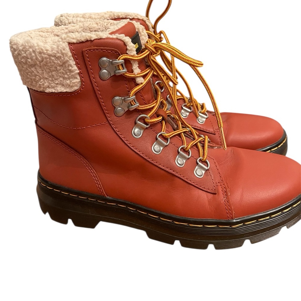 Dr Martens Women's Size 9 Leather Boots